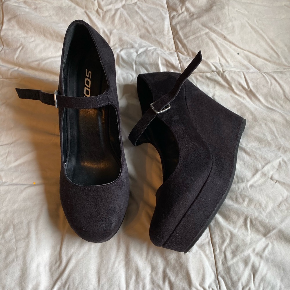Black Soda Wedge Heels